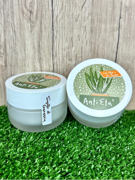 CREMA ANTI ETÀ ALL'ALOE VERA E AC. IALURONICO, 50/100ML