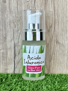 Aloe Vera and Hyaluronic acid serum
