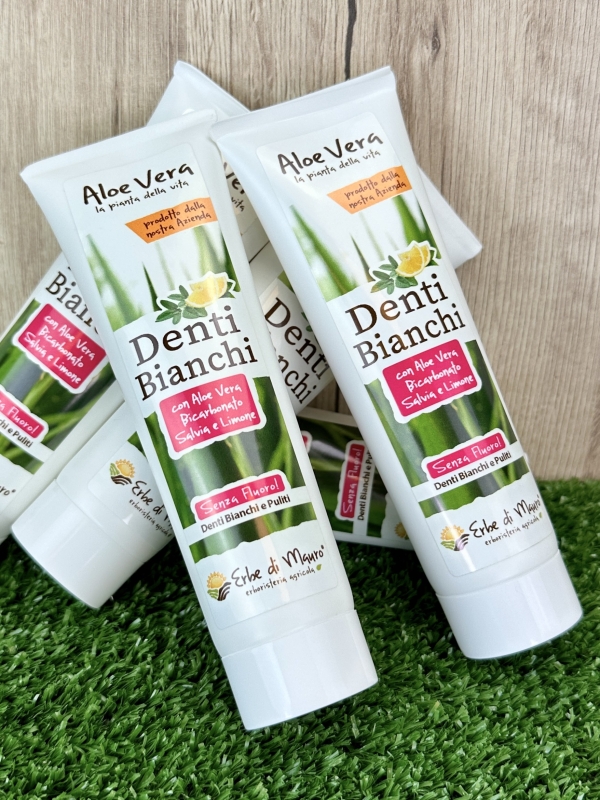 Dentifricio sbiancante all'Aloe Vera, senza fluoro 75 ml