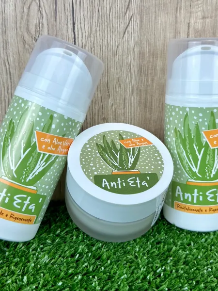 Aloe Vera and Hyaluronic acid Anti-Ageing Cream