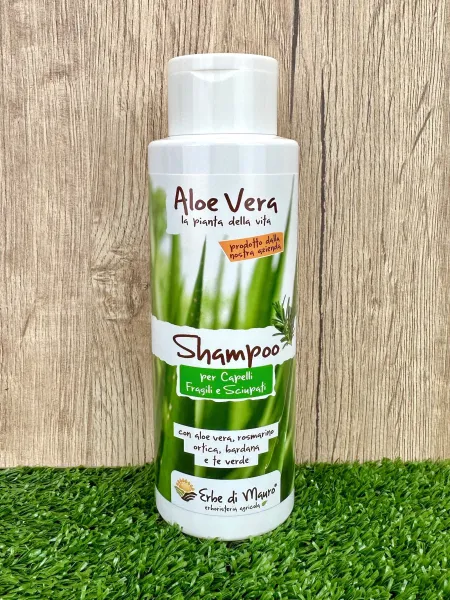 Shampoo for brittle and damaged hair, with aloe vera, rosemary, nettle