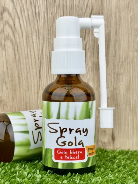 Throat spray with Aloe Vera and eucalyptus