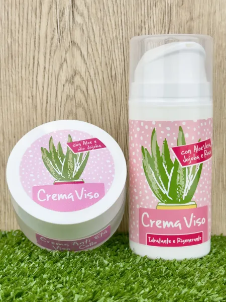 Crema Viso idratante all'Aloe Vera e Jojoba idratante e protettiva 50/100 ml
