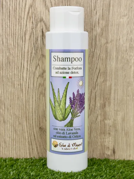 Shampoing détox à l'aloe vera, à la lavande et à l'ortie. Combat les pellicules 200 ml