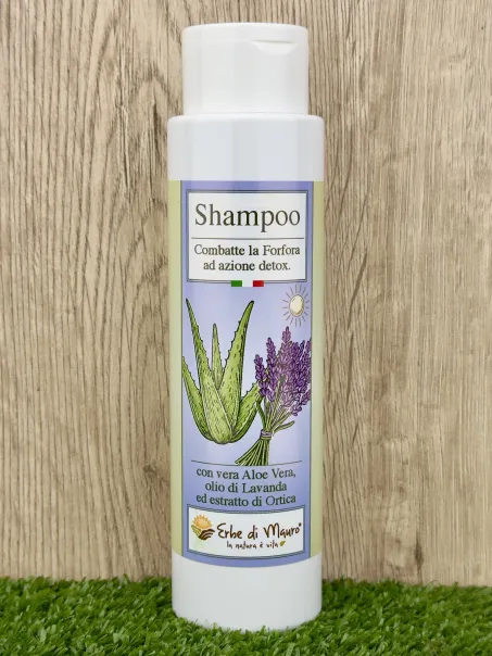 Shampoing détox à l'aloe vera, à la lavande et à l'ortie. Combat les pellicules 200 ml