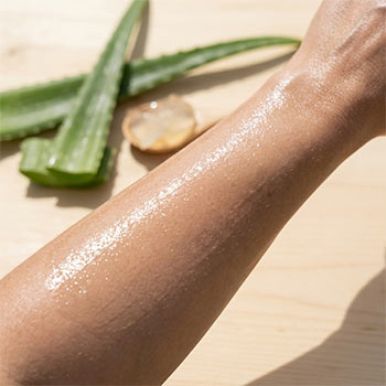 proprietà idratanti aloe vera gel